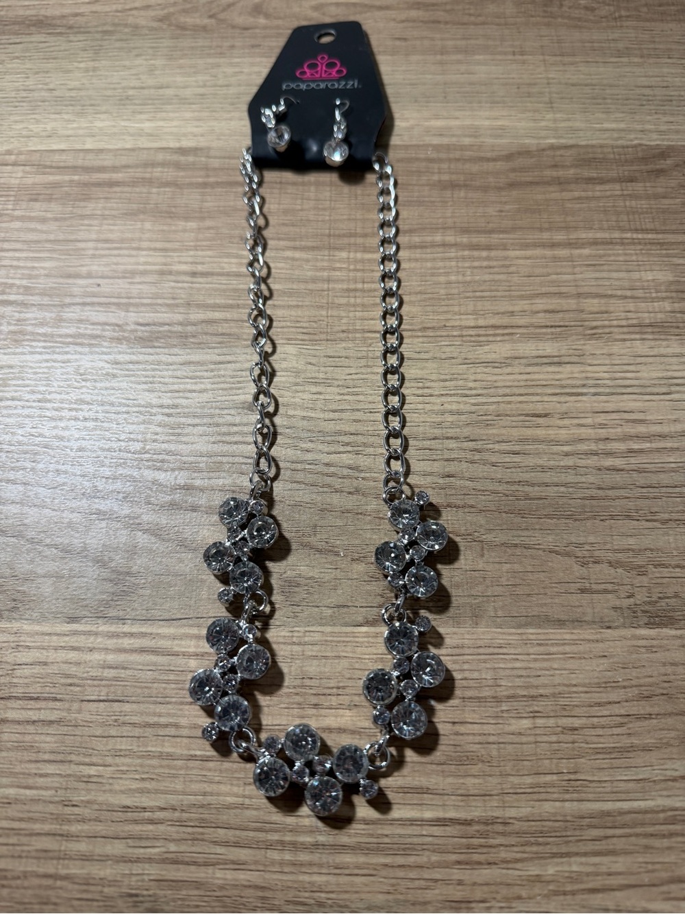 paparazzi Silver Sparkling Cluster Necklace